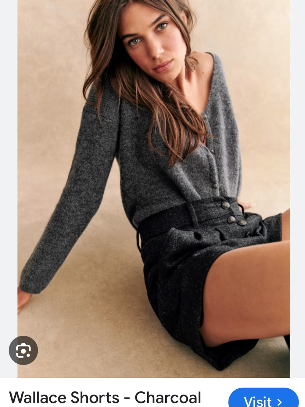Sezane Wallace shorts in grey anthracite. Size 6. NWT